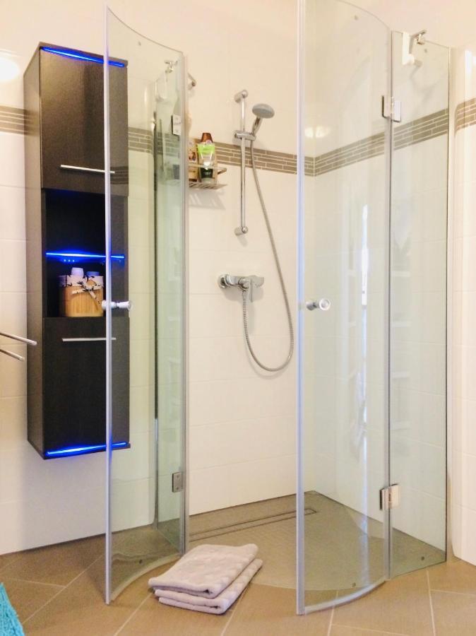 Neu! Top Apartment! 7Km Saarbruecken! Terrasse, Garten! Sulzbach  ภายนอก รูปภาพ