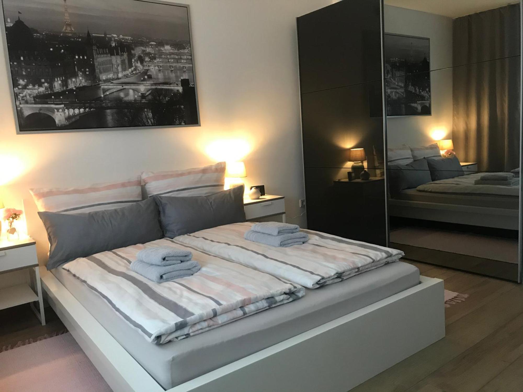 Neu! Top Apartment! 7Km Saarbruecken! Terrasse, Garten! Sulzbach  ภายนอก รูปภาพ